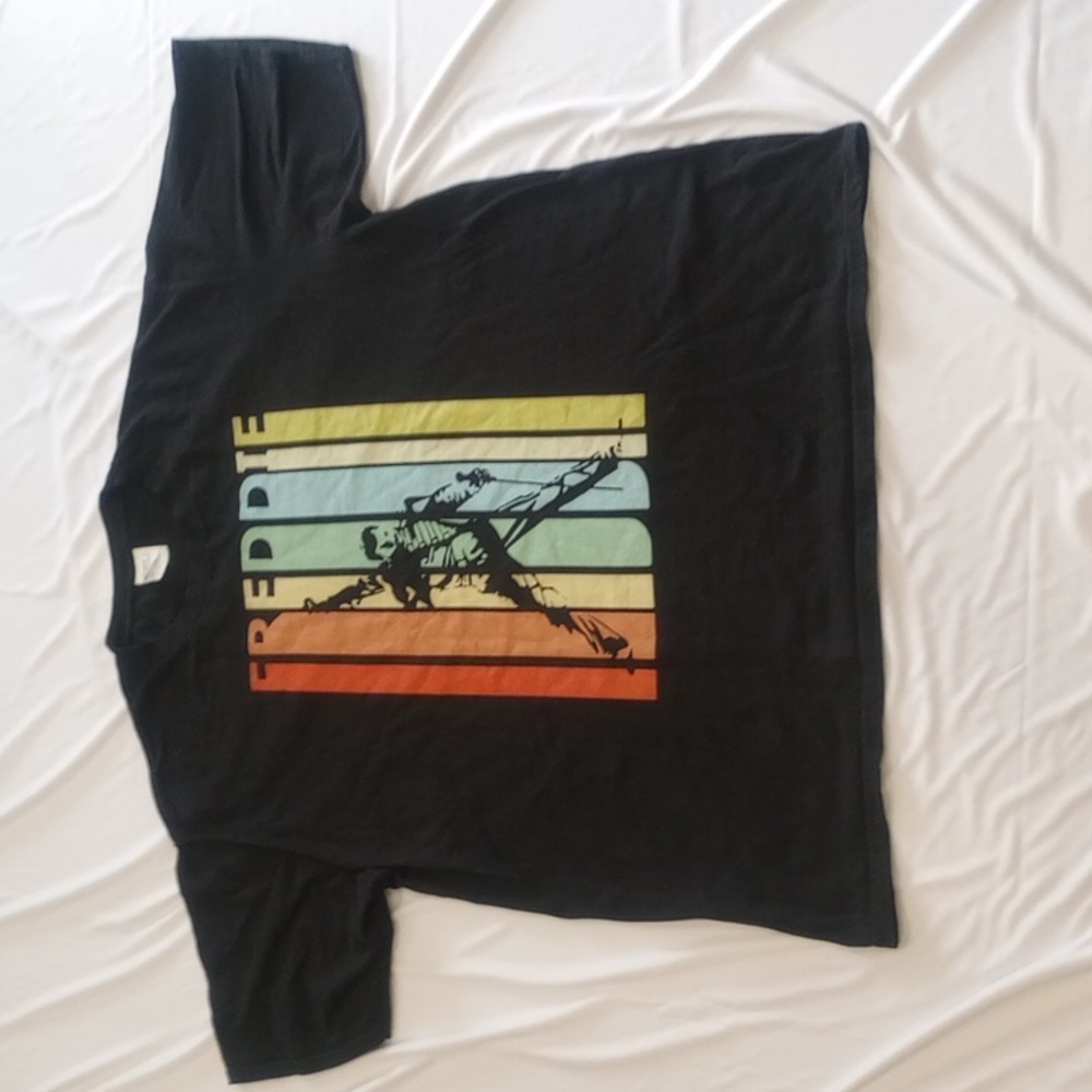 Freddie Mercury rainbow T-shirt. Black . Size XL